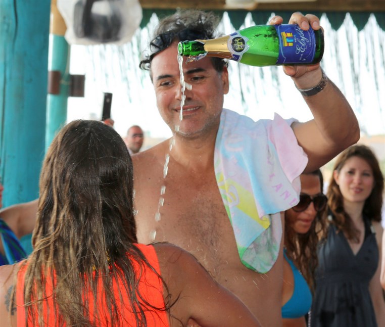 Edde Sands Champagne Shower